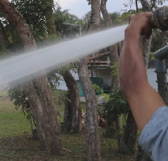 caminhao-pipa-de-agua-potavel-em-cotia (24)